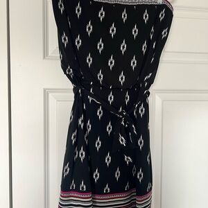 White House Black Market Black and White Patterned Dress